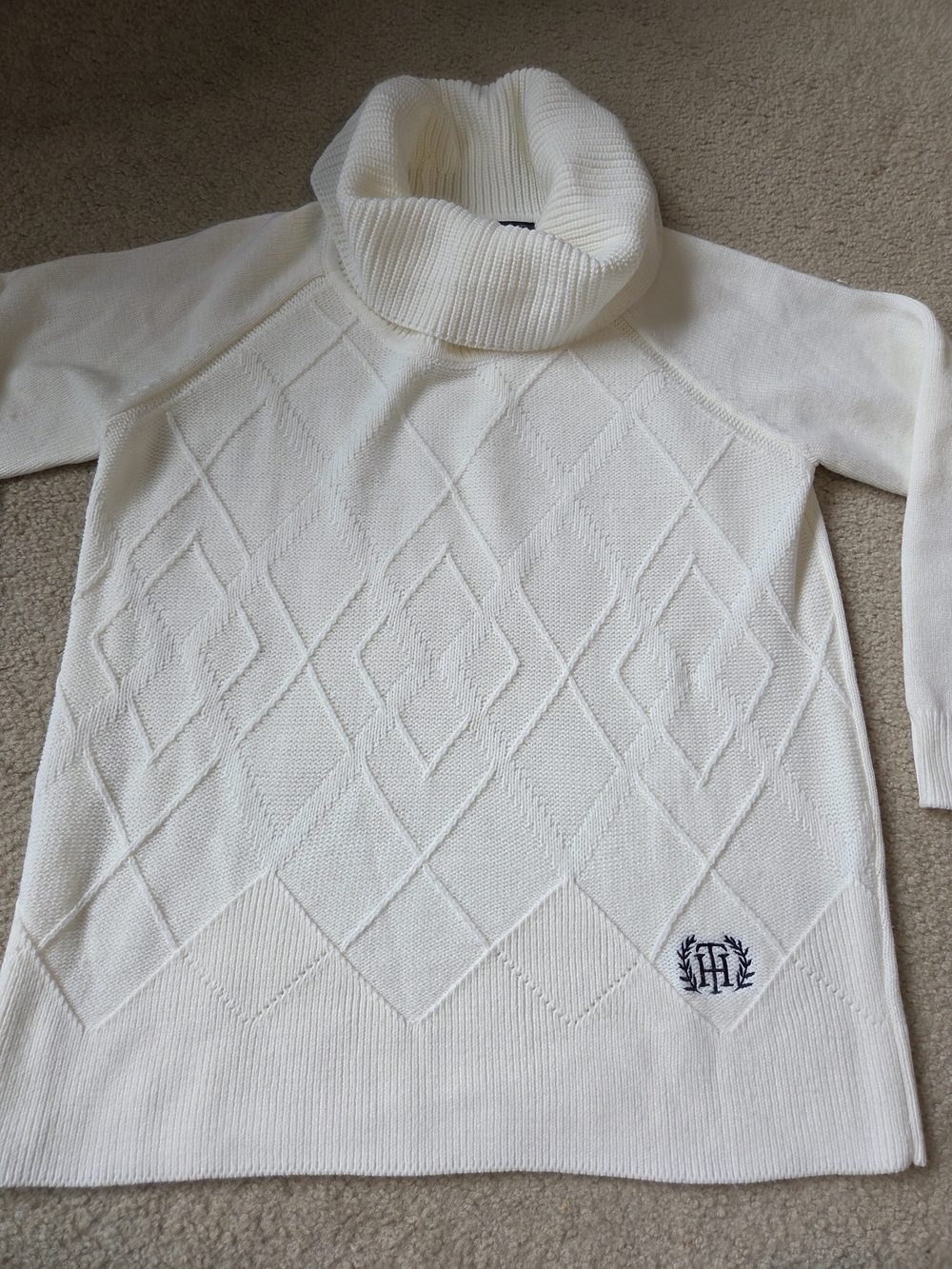 Tommy Hilfiger Cream Cable-Knit Turtleneck Sweater